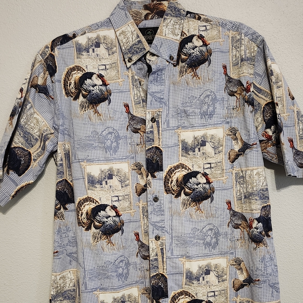 Men's Medium RedHead Turkey Print short sleeve button front shirt